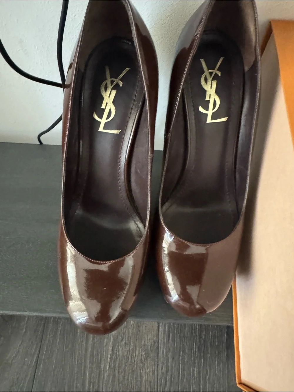 Yves Saint Laurent yves saint